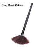 1PC Large Fan Fish  Makeup Brushes Foundation Powder Highlighter Brushes Pinceis Maquiagem Pincel Sereia Make up Brushes